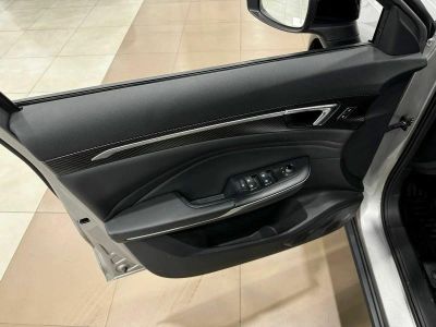 FAW Bestune T55 Beyond 1.5 АМТ превью 14