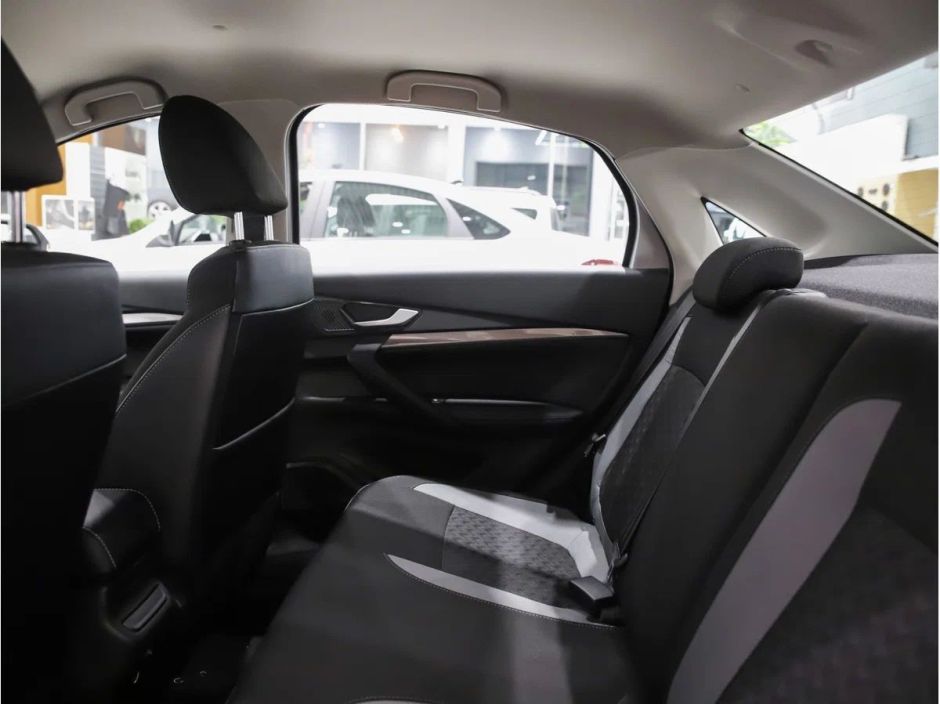 Lada Vesta Life'24 1.6 CVT фото 9