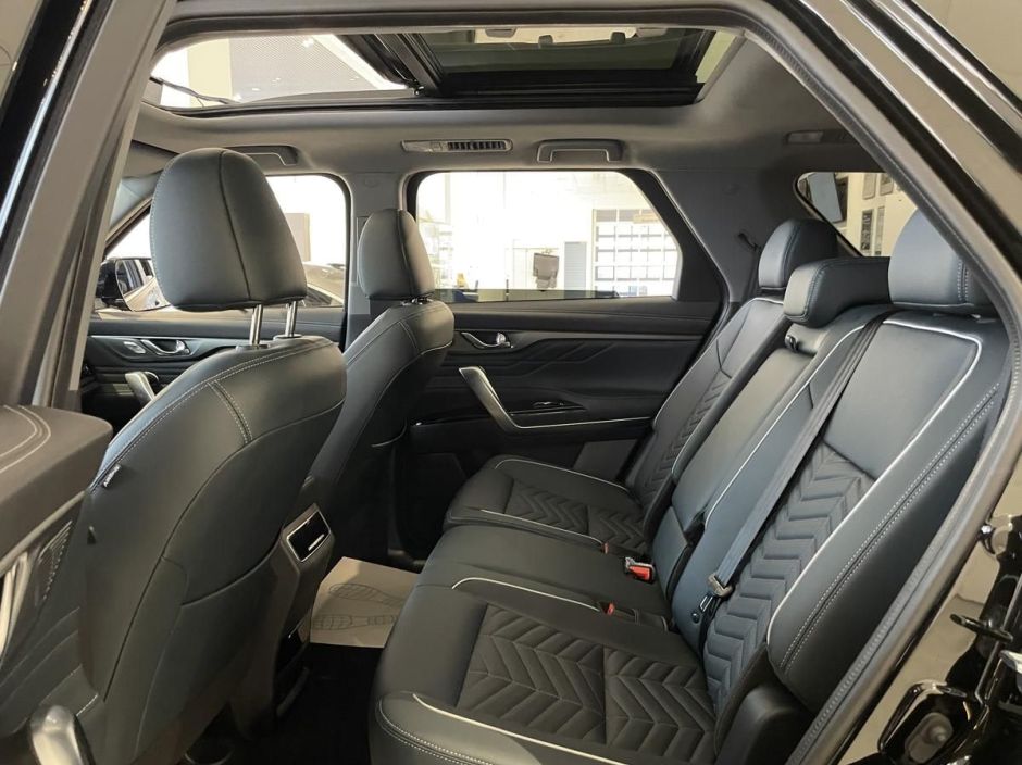 Changan CS95 Black edition tech 2.0 АКПП фото 5