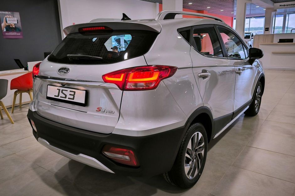 JAC JS3 Luxury 1.6 CVT фото 3