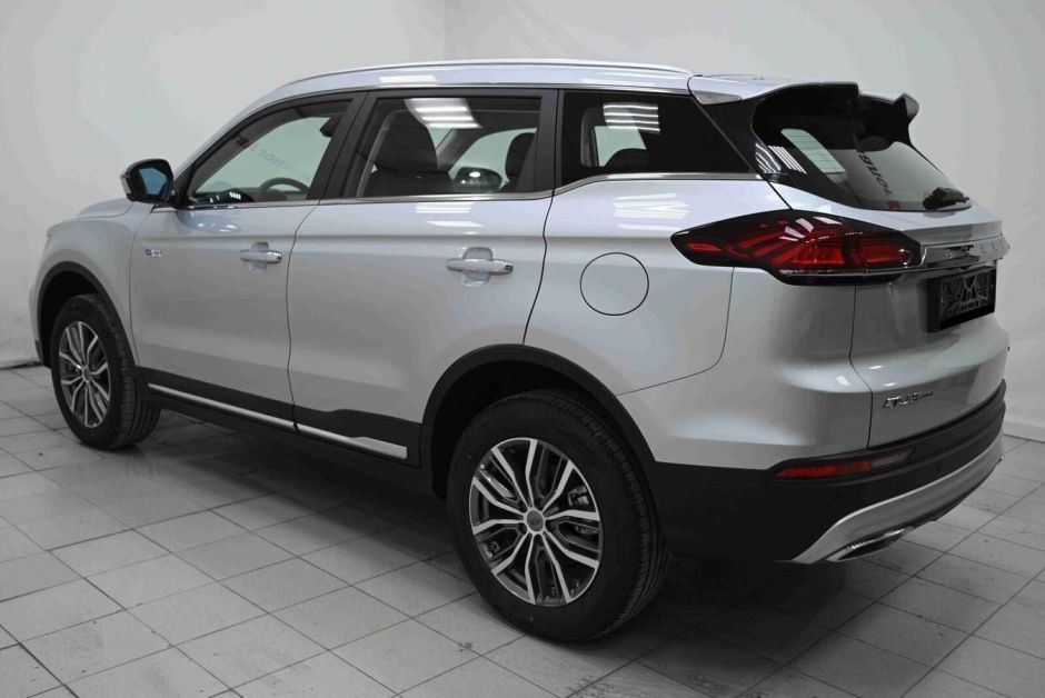 Geely Atlas Pro Luxury 1.5 РКПП, 2024 фото 2
