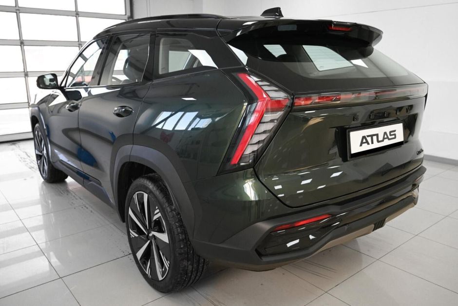 Geely Atlas Flagship 2.0 АКПП, 2024 фото 2