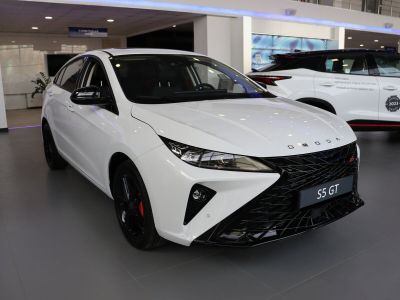 Omoda S5 GT Neo 1.6 АМТ превью 2