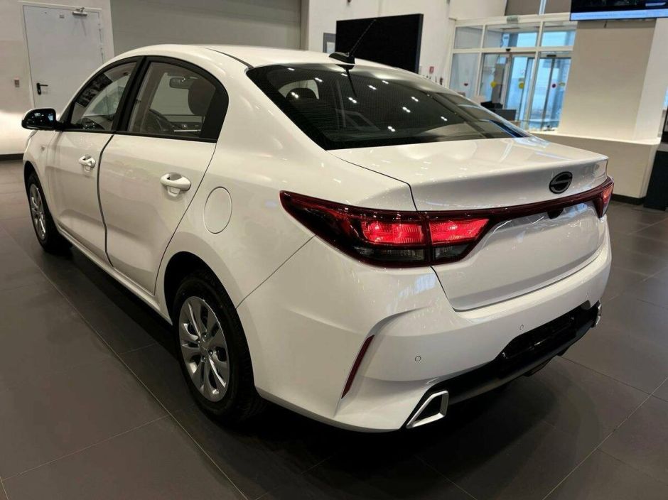 Solaris KRS Luxe AV 1.6 АКПП, 2024 фото 3