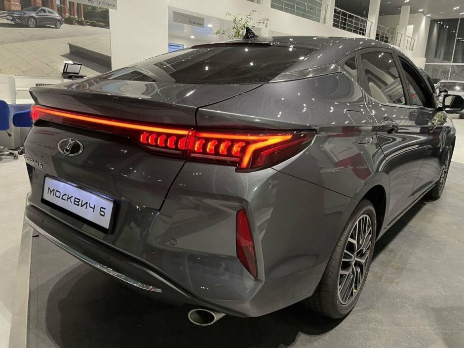 Москвич 6 Бизнес 1.5 CVT фото 2