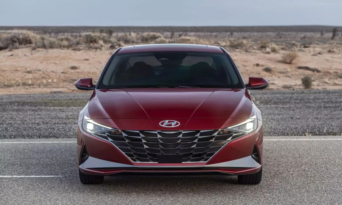 Hyundai Elantra Престиж / Prestige 2.0 АКПП фото 5