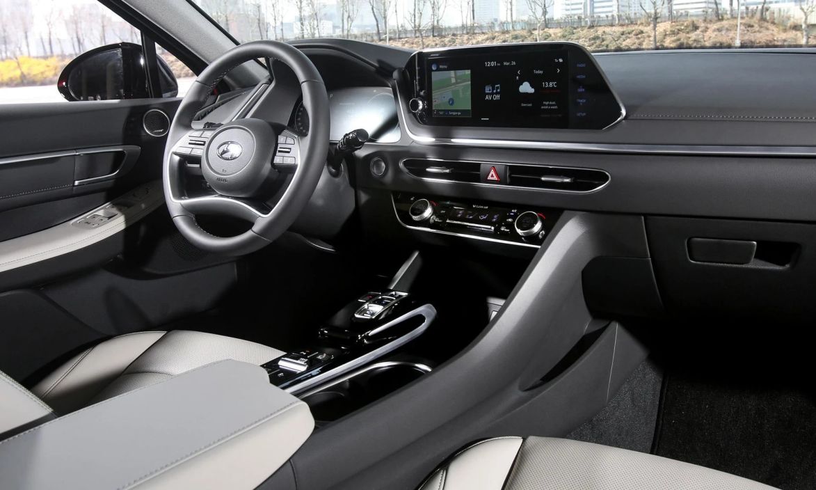 Hyundai Sonata Бизнес / Business 2.0 АКПП фото 11