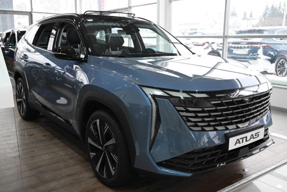 Geely Atlas Luxury 2.0 АКПП, 2024 фото 2