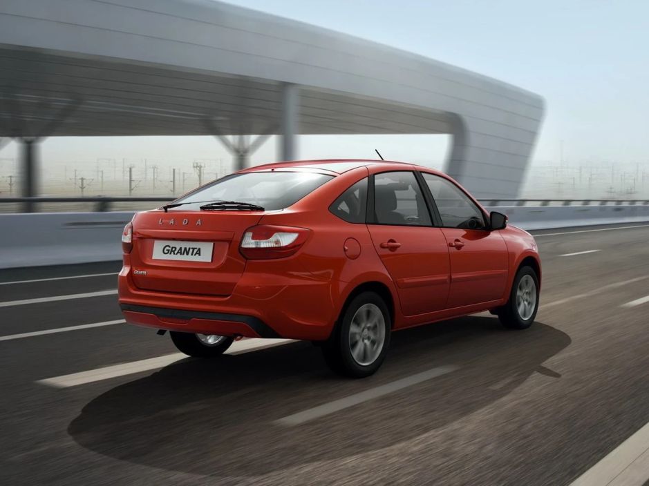 Lada Granta Комфорт  1.6 МКПП фото 2
