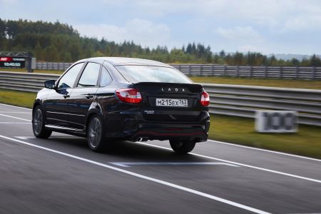 Lada Granta Sport лифтбек Комфорт  1.6 МКПП превью 2