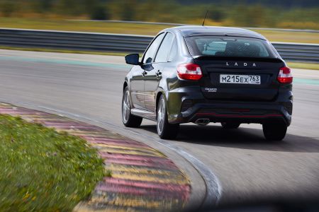 Lada Granta Sport лифтбек Практик 1.6 МКПП превью 3