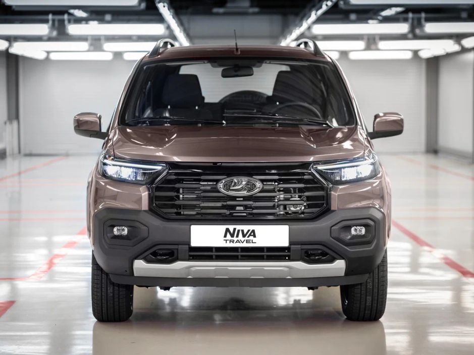 Lada Niva Travel Рестайлинг Техно 1.8 МКПП фото 1