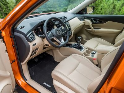 Nissan X-Trail LE 2.5 CVT превью 3
