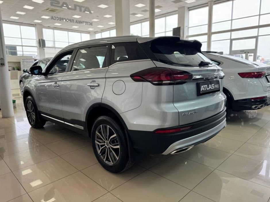 Geely Atlas Pro Flagship 1.5 РКПП, 2024 фото 2