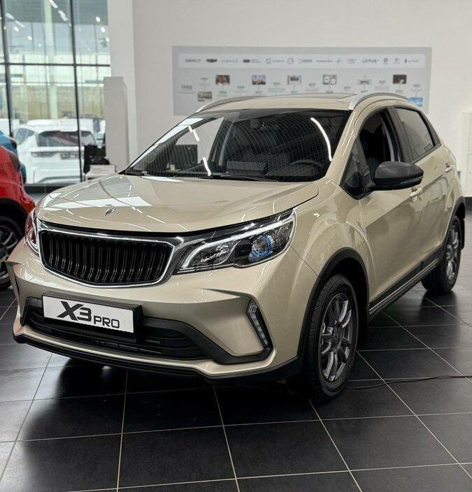 Livan X3 Pro Luxury 1.5 CVT фото 1