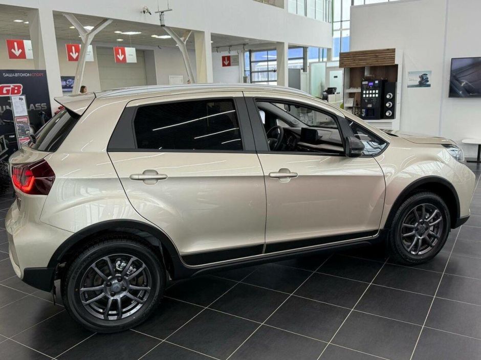 Livan X3 Pro Luxury 1.5 CVT фото 3