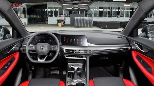 Changan CS35PLUS  Эдванс / Advance 1.4 АМТ превью 3