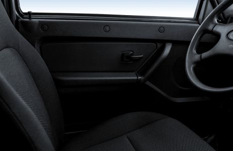 Lada Niva Legend Черная серия Black 1.7 МКПП превью 7