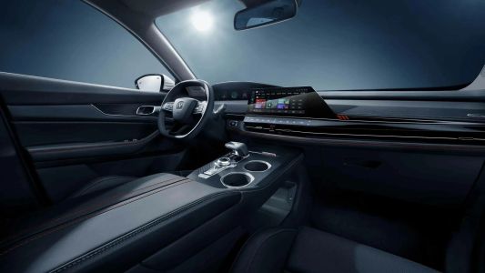 Changan UNI-K Техно+  2.0 АКПП превью 3