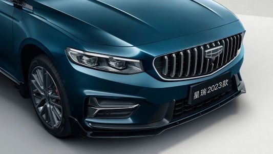 Geely Preface  Новый Luxury 2.0 АМТ превью 4