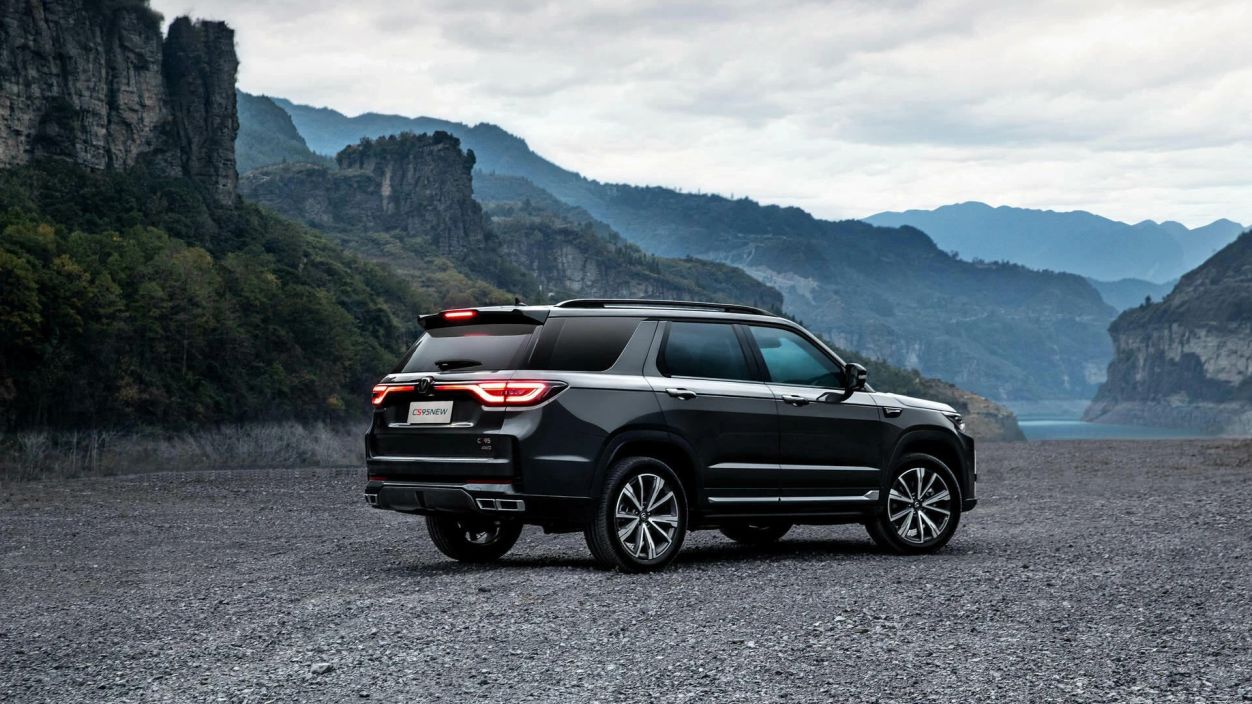 Changan CS95 Стандарт 2.0 АКПП фото 5