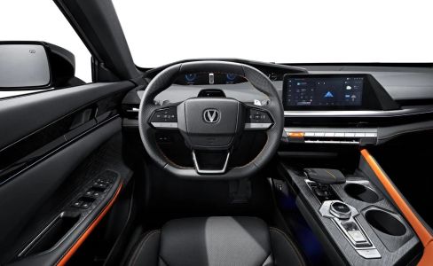 Changan UNI-V Комфорт  1.5 DCT превью 5