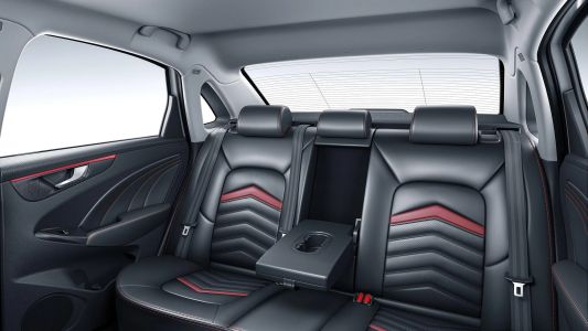 Kaiyi E5 KAIYI, Люкс / Luxury 1.5 АКПП превью 3