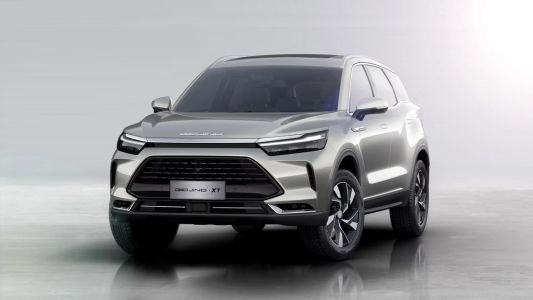 Baic X7 BAIC Икс 7 (), Комфорт / Comfort 1.5 АМТ превью 4