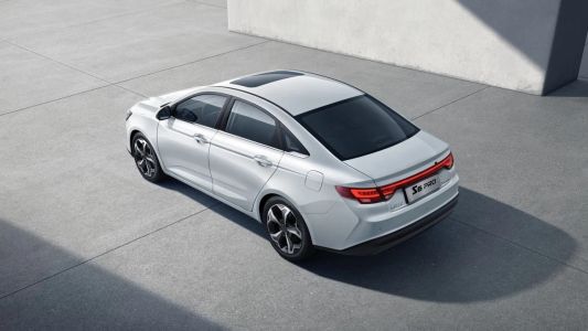 Livan S6 Pro Люкс / Luxury 1.5 АМТ превью 2