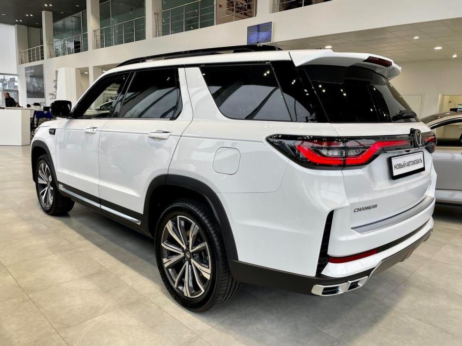 Changan CS95 DLX 2.0 АКПП, 2024 фото 3
