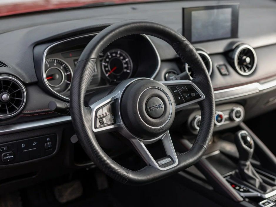 DongFeng DFSK 500 Dongfeng, Премиум / Premium 0.0 АКПП фото 3
