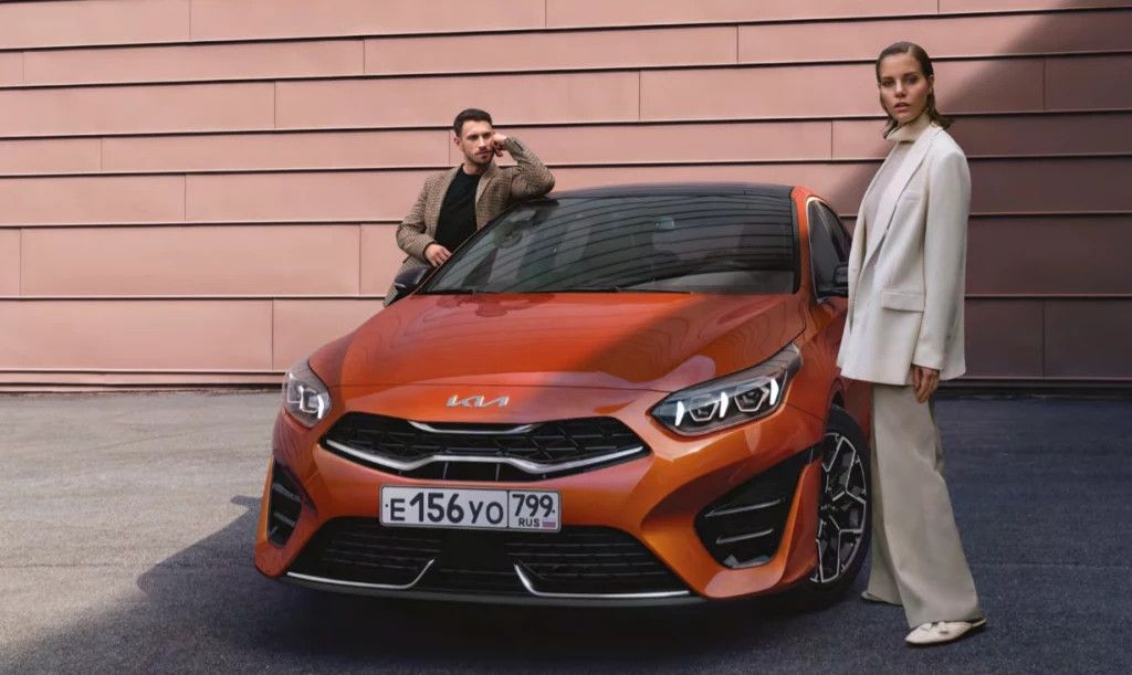 Kia Ceed SW KIA, GT Line 1.5 АКПП фото 2