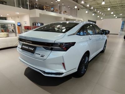 DongFeng Shine Max Luxury 1.5 АМТ превью 2