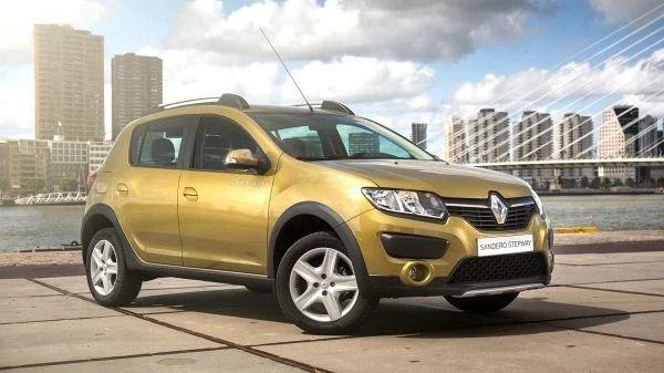 Renault Sandero Stepway Лайф / Life 1.6 CVT фото 8