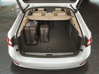 Skoda Superb Combi Амбиции / Ambition АКПП превью 13