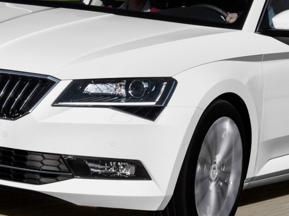 Skoda Superb Combi Амбиции / Ambition АКПП фото 16