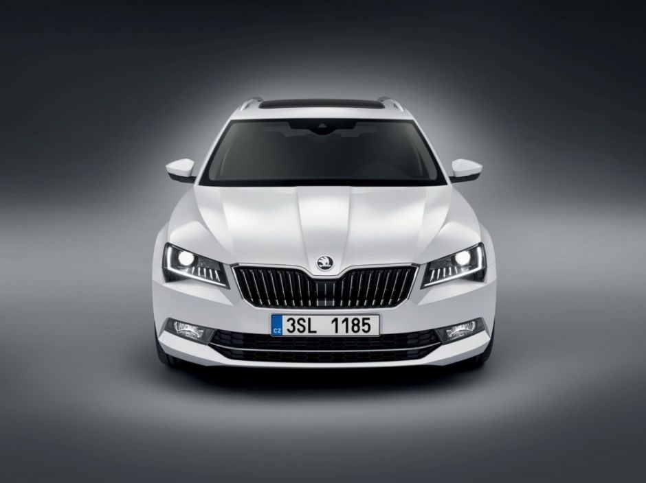 Skoda Superb Combi Лорин & Клемент / Laurin & Klement АКПП фото 15