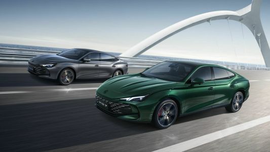 MG 7 Трофи плюс / Trophy+ 2.0 АКПП превью 9