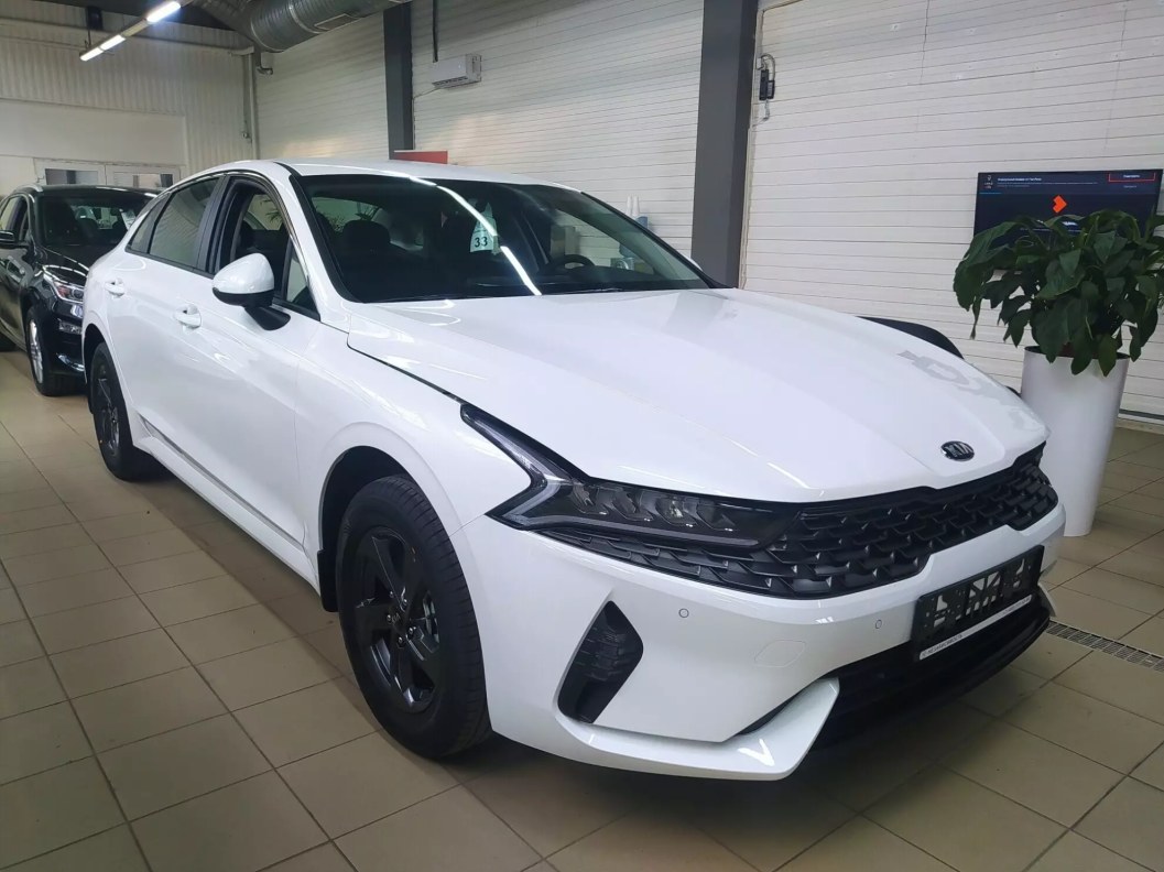 Kia K5 Comfort 2.0 АКПП фото 1