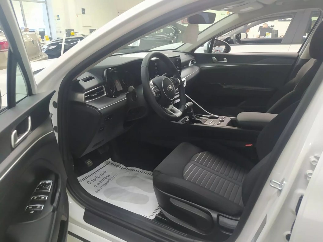 Kia K5 Comfort 2.0 АКПП фото 7