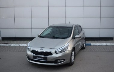 Kia Ceed Luxe 1.6 АКПП превью 3