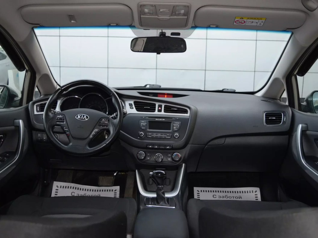 Kia Ceed Luxe 1.6 АКПП фото 8