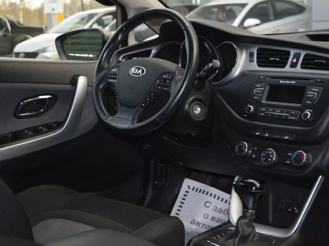 Kia Ceed Luxe 1.6 АКПП фото 15