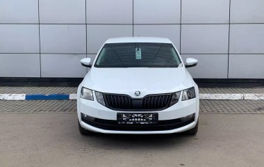 Skoda Octavia 1.6 АКПП превью 2