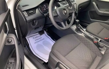 Skoda Octavia 1.6 АКПП превью 9