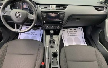 Skoda Octavia 1.6 АКПП превью 10