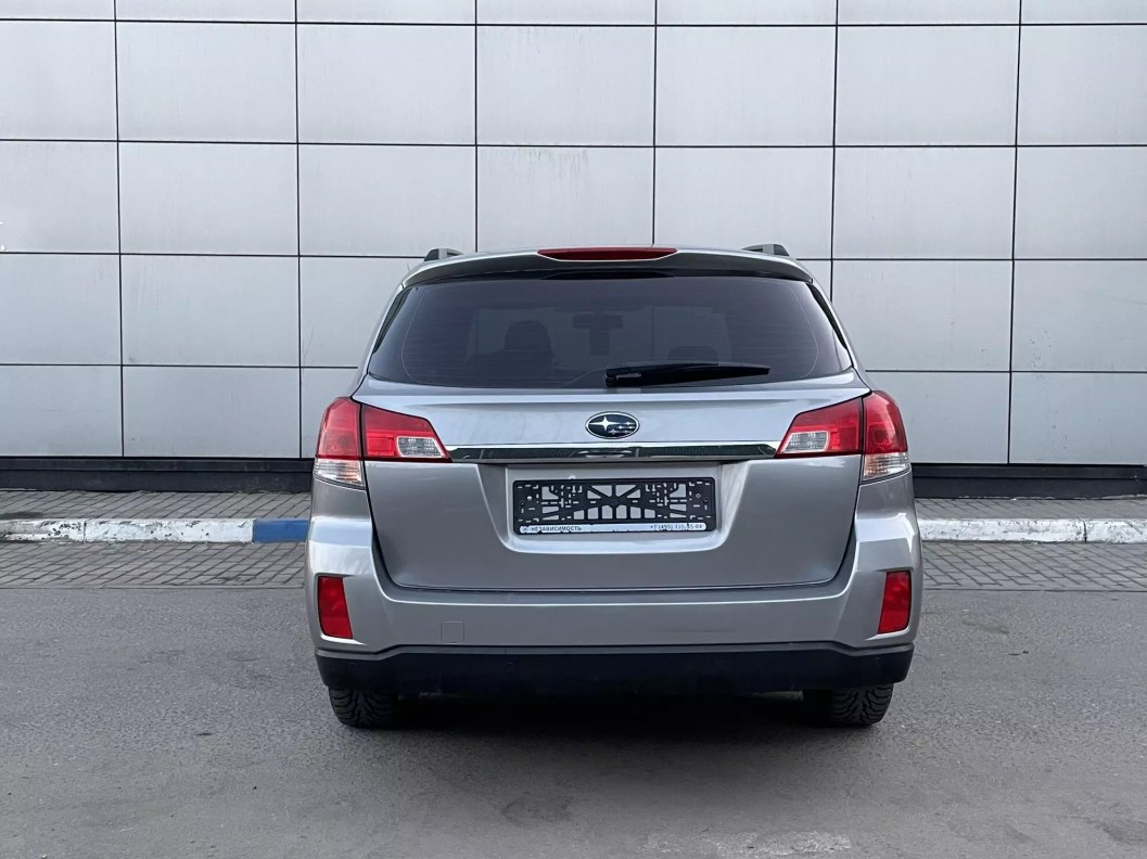 Subaru Outback BA 2.5  фото 5