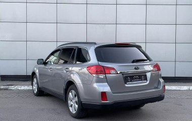 Subaru Outback BA 2.5  превью 6