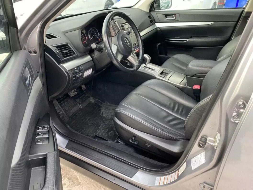 Subaru Outback BA 2.5  фото 7