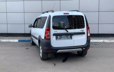 ВАЗ (Lada) Largus RS045-52-XL1 Luxe Glonass 1.6 МКПП превью 8